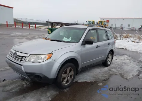2012 Subaru Forester 2.5X z USA, uszkodzony, nr VIN JF2SHBBC3CH437079